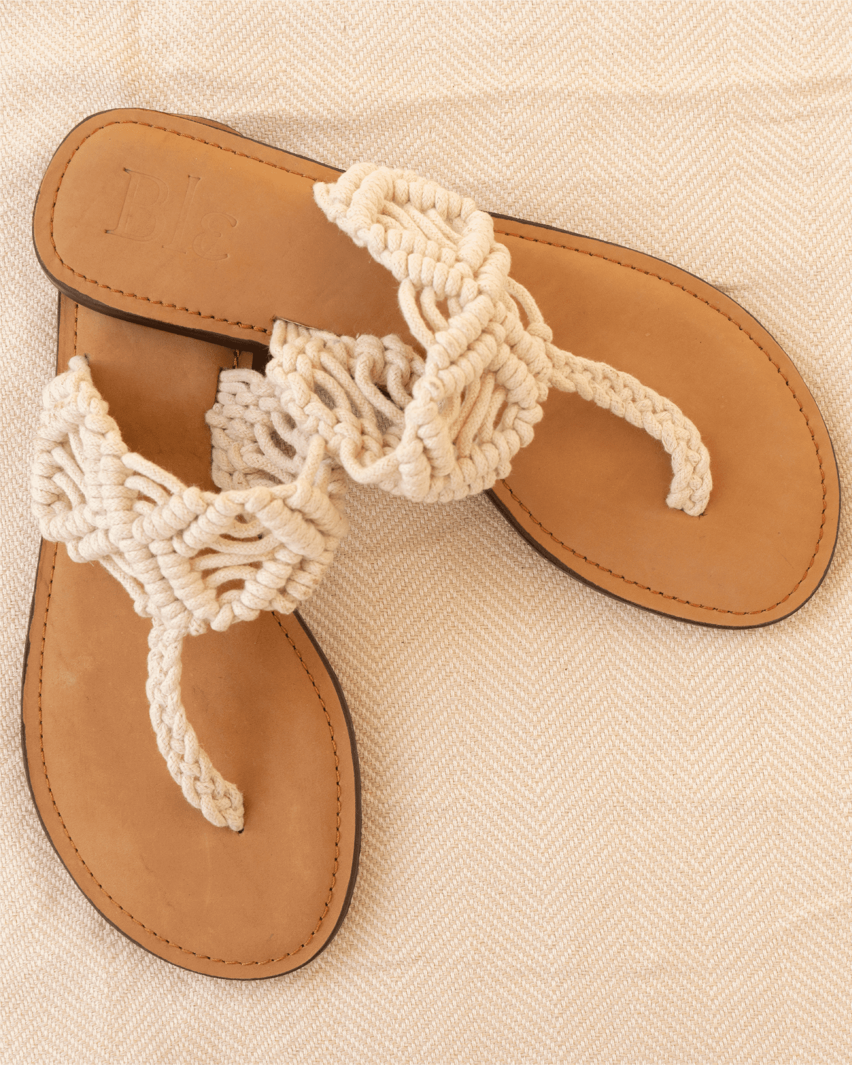 Sandálias de Macramé - Areia